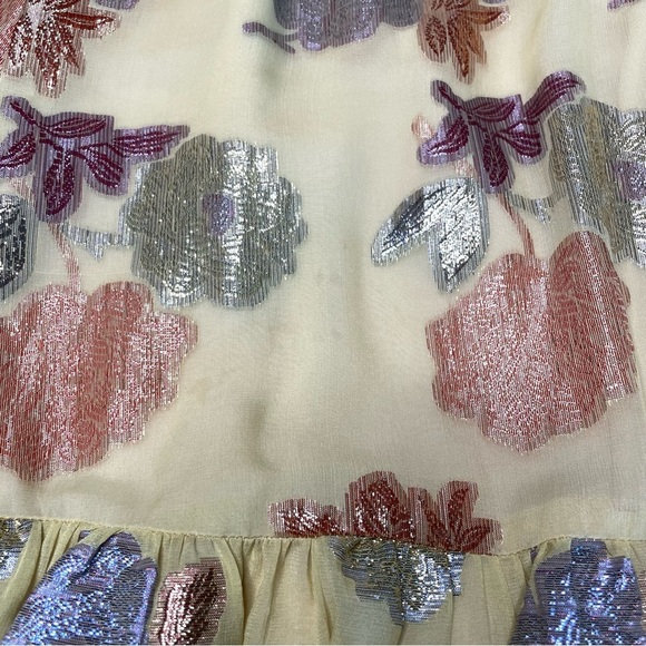 Delfi Collective Silk Shimmer Floral Drop Waist Midi Dress Yellow Medium - Picture 9 of 11